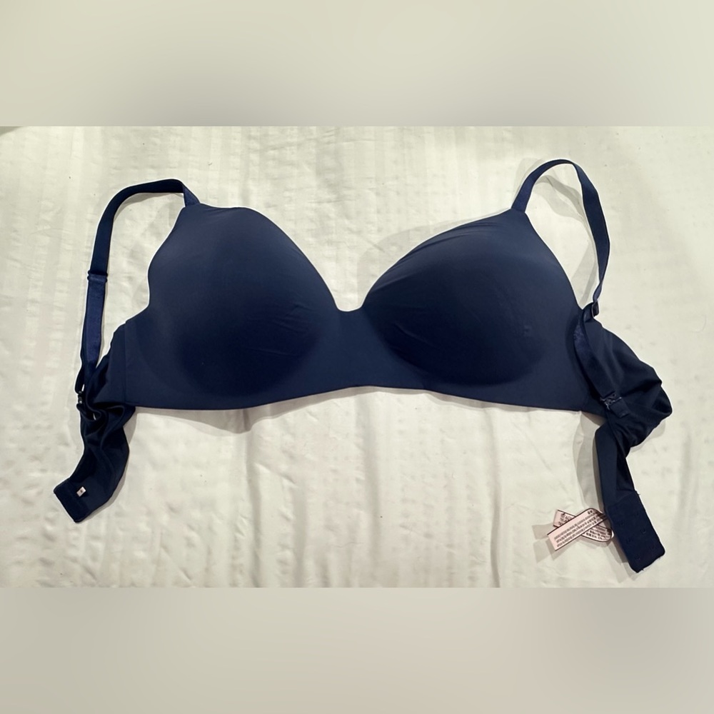Victoria’s Secret No-Wire Bra